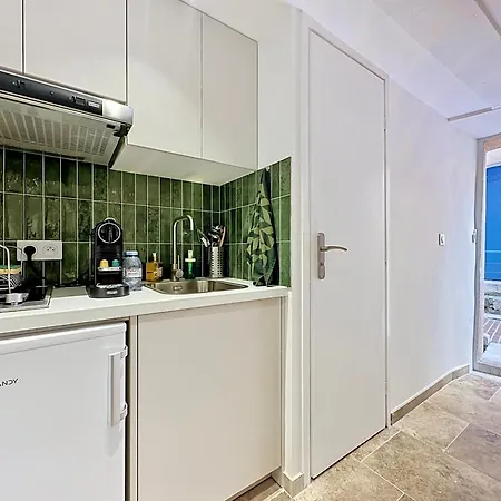 Newly Renovated - Heart Of Le Suquet *