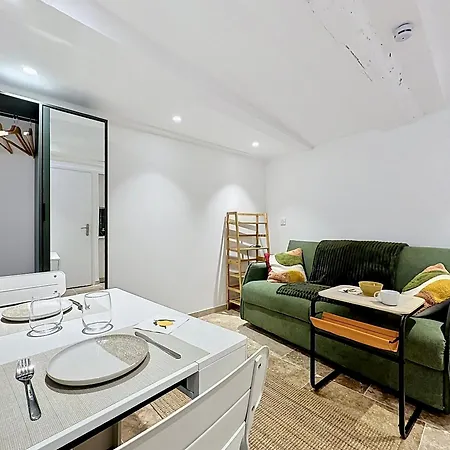 Newly Renovated - Heart Of Le Suquet *